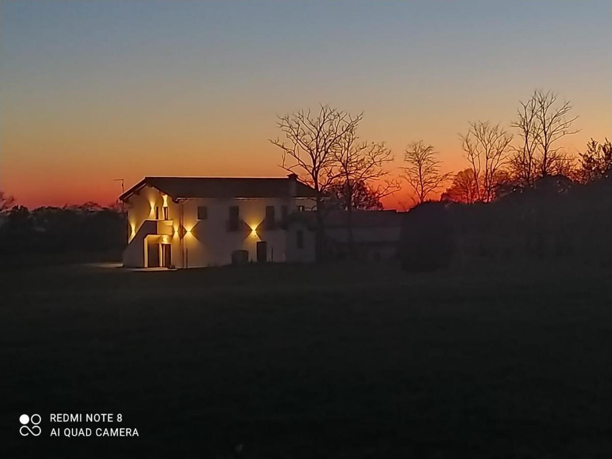 Agriturismo Casale Lisalola Hotel Sutri Buitenkant foto